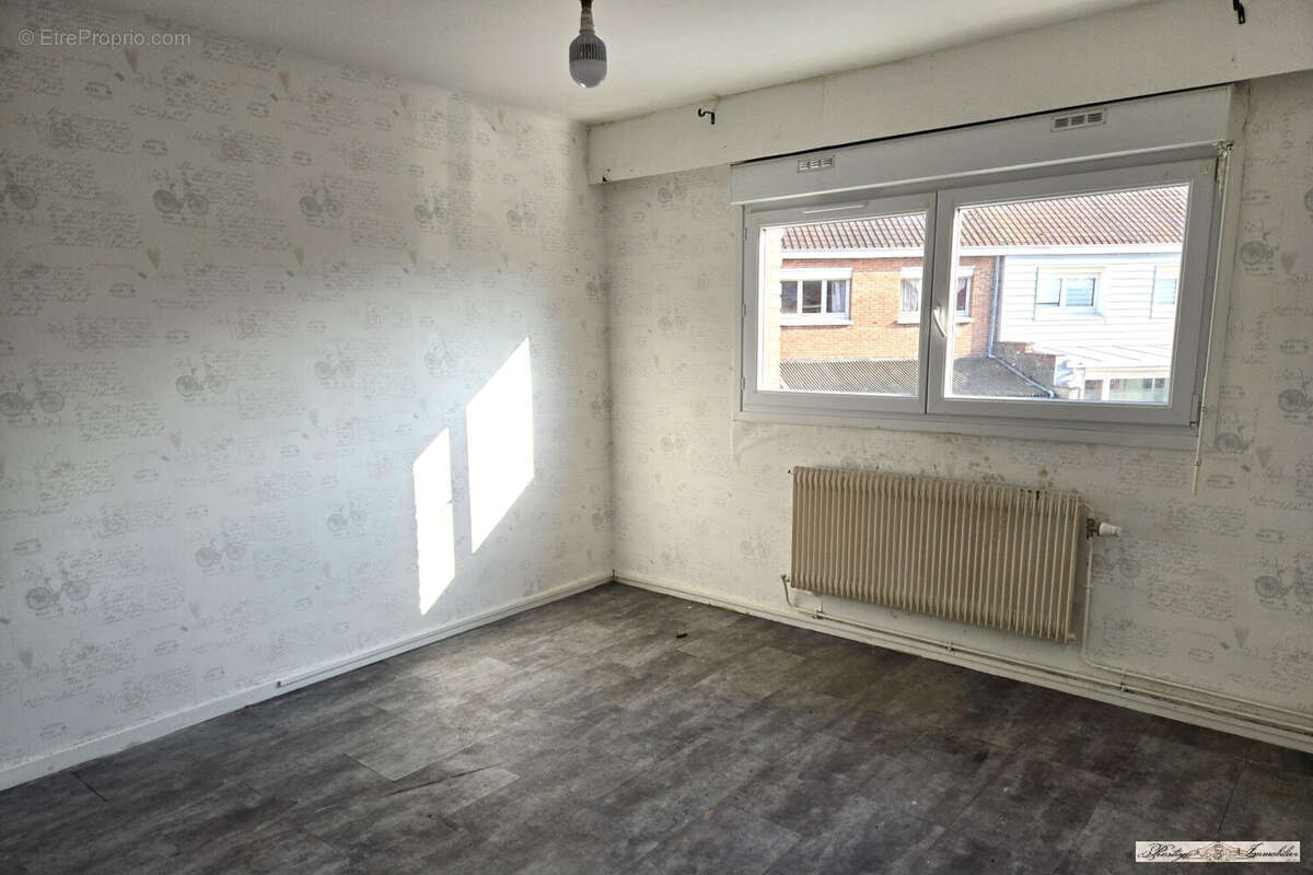 avant  - Maison à COUDEKERQUE-BRANCHE