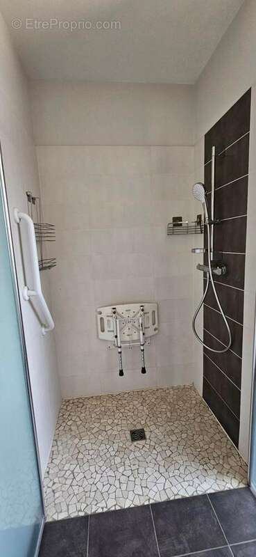 Maison 115 m² à Saint-Front-De-Pradoux  - photo 8