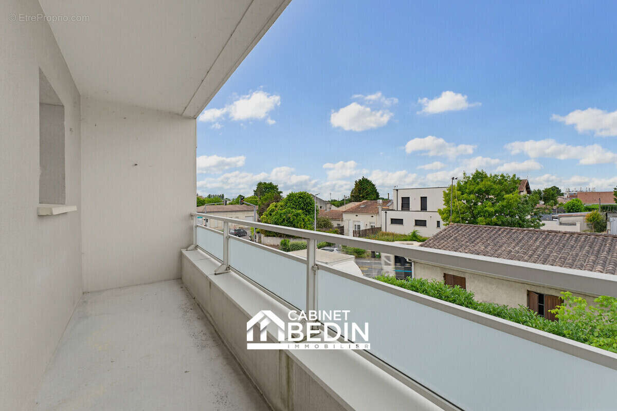 Appartement à LE HAILLAN