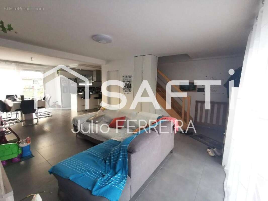 Photo 2 - Maison à FAVIERES