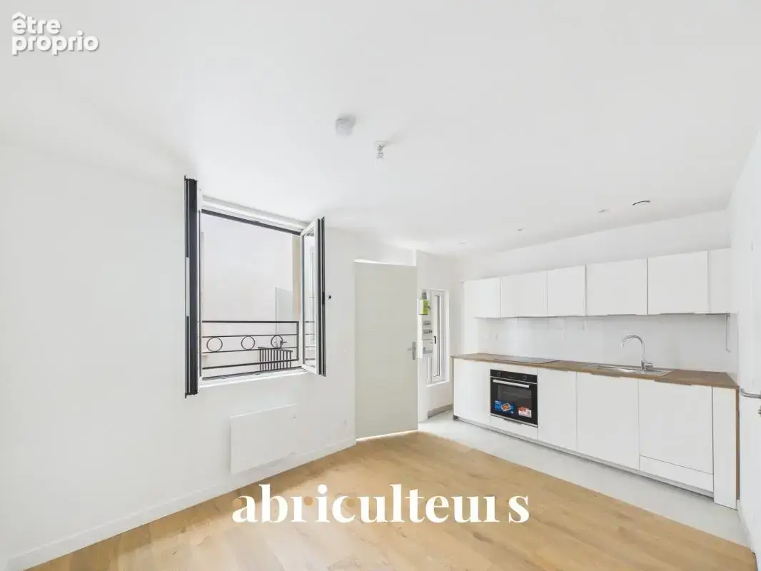 Beau duplex "esprit maison" rénové et confortable au cœur du 18ᵉ arrondissement - photo 6