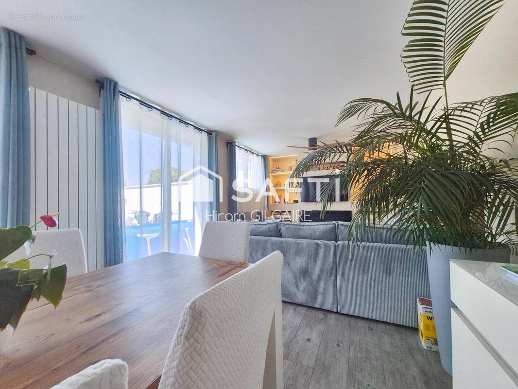 Maison 4 pièces 90 m² · à Pont-Sainte-Maxence · 90 m² · 230 000 €