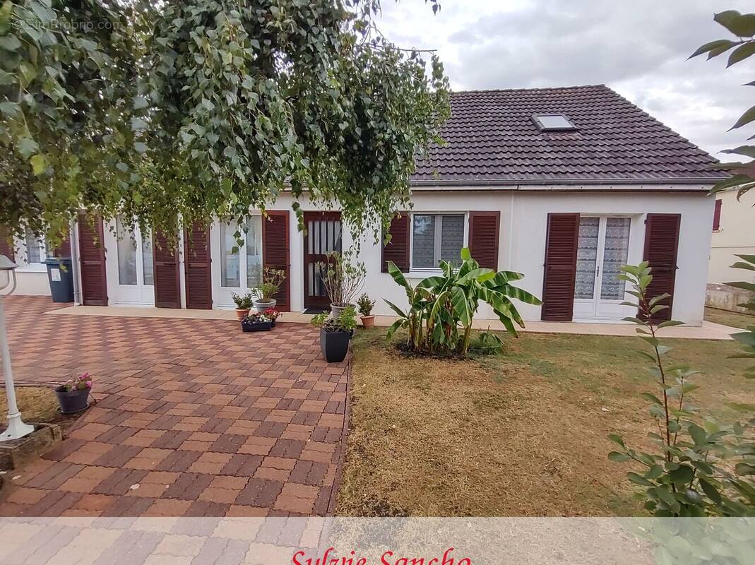 Maison à LE POINCONNET