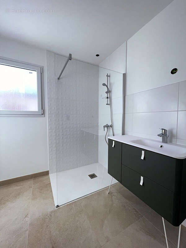 Maison à MESCHERS-SUR-GIRONDE