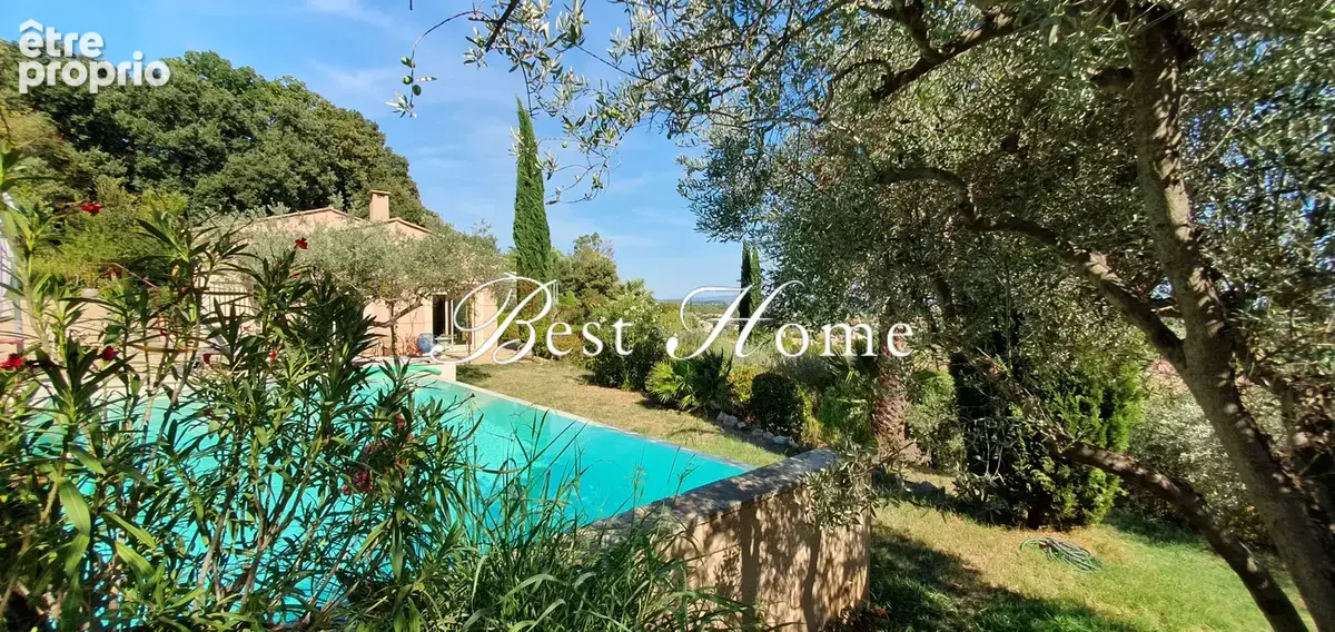 Proche d'Arles, et de Nîmes,  Magnifique villa sur la colline, en position dominante avec vue exceptionnelle, - photo 12