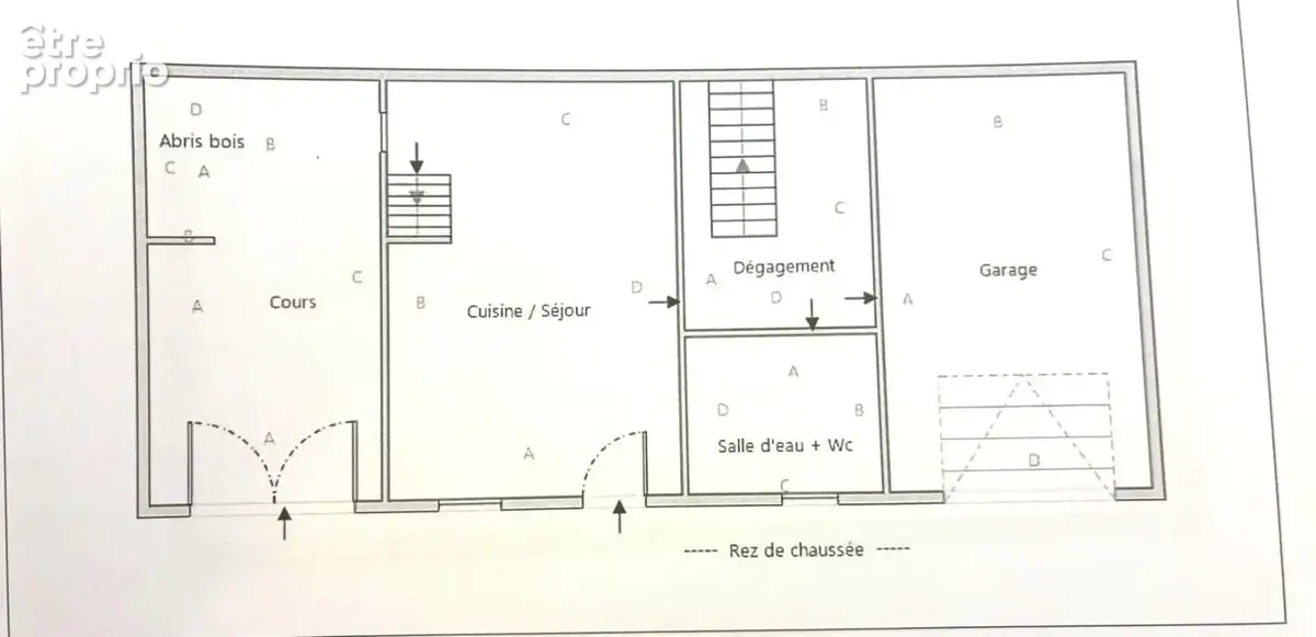 TIRANGES 43530 Belle maison de village 102m² 3 chambres, cour et garage 96 000 - photo 13