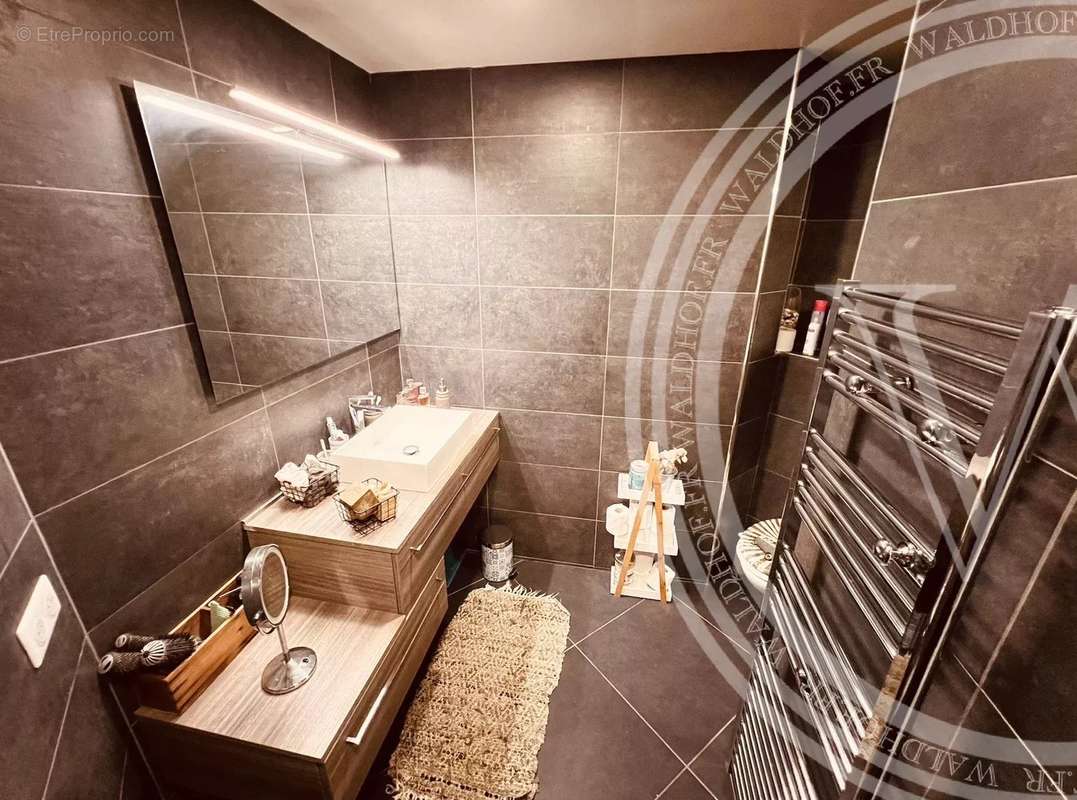 Appartement à ROQUEBRUNE-CAP-MARTIN