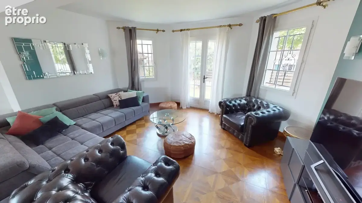 Maison 6 pièces 180 m² à vendre à Orleans (45000) - photo 4