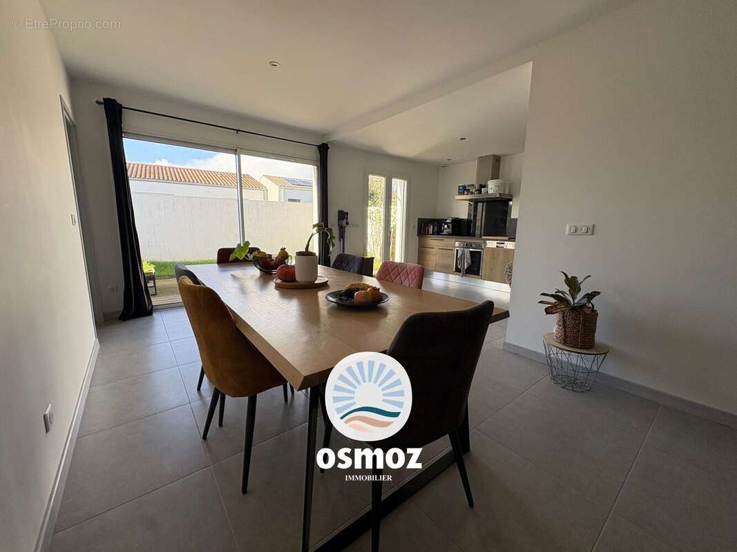 Maison à SAINT-XANDRE