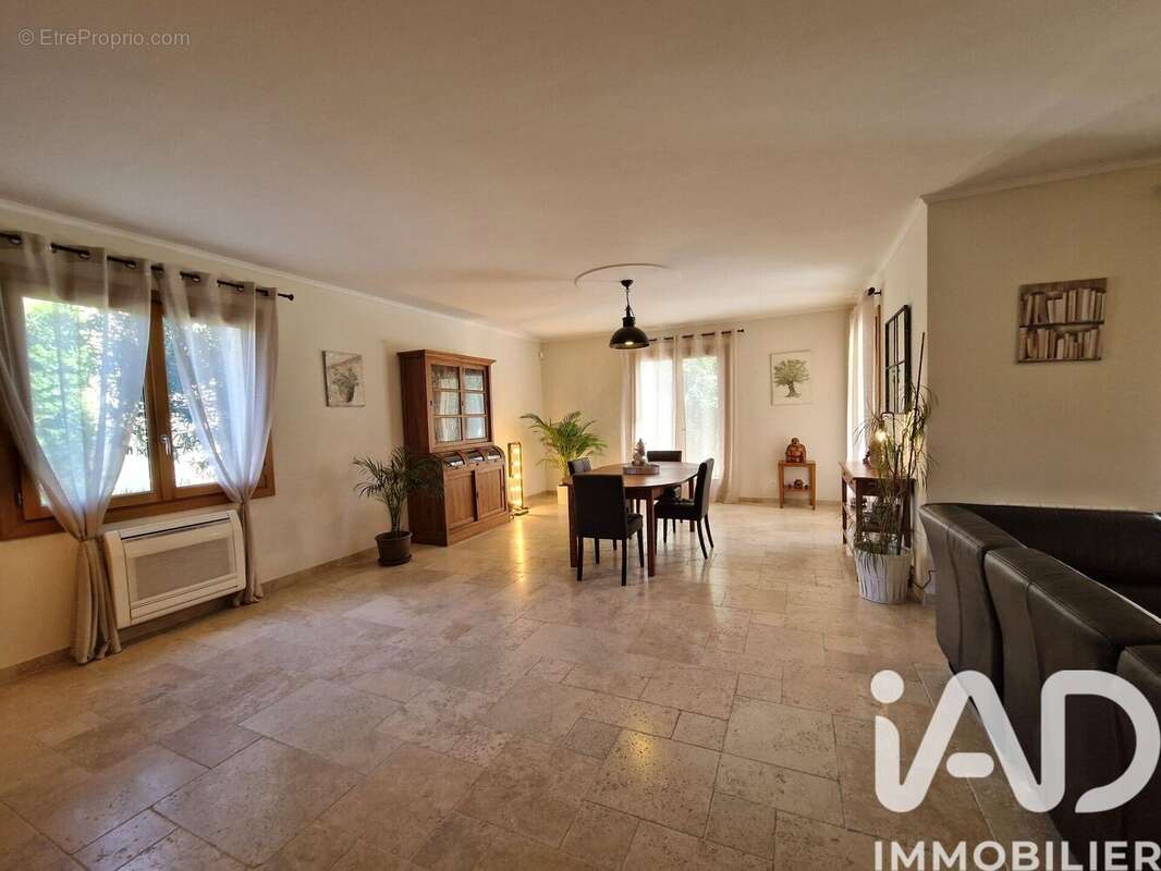 Photo 4 - Maison à CAUMONT-SUR-DURANCE