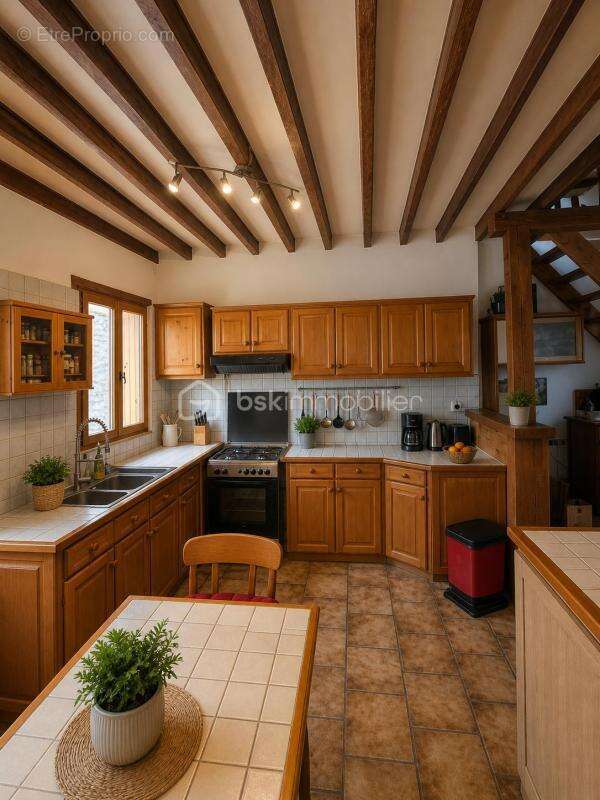 Maison à LIANCOURT