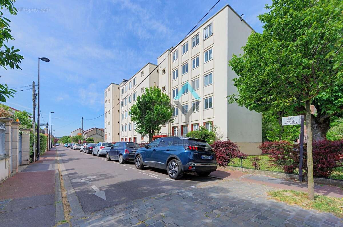 Appartement à RUEIL-MALMAISON