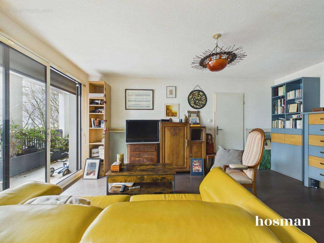 Appartement 3 pièces de 58,6 m² avec balcon et parking - Rue des Anciens Combattants d'Afrique, Bordeaux - photo 9