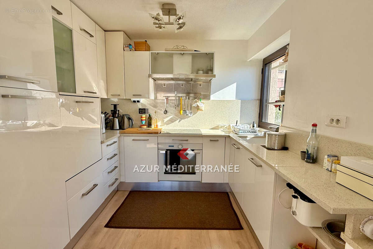 Appartement à BEAUSOLEIL