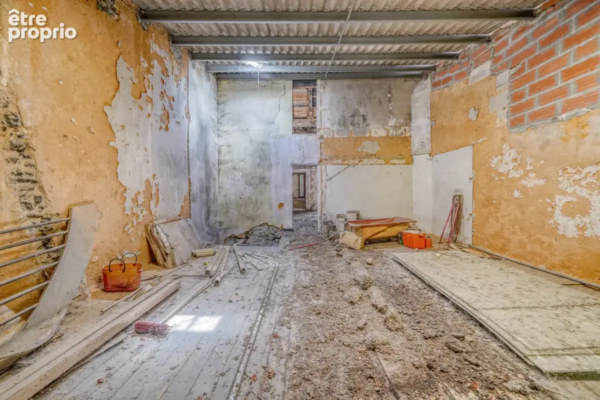 Immeuble de 220m2 sur parcelle de 344m2 - photo 8