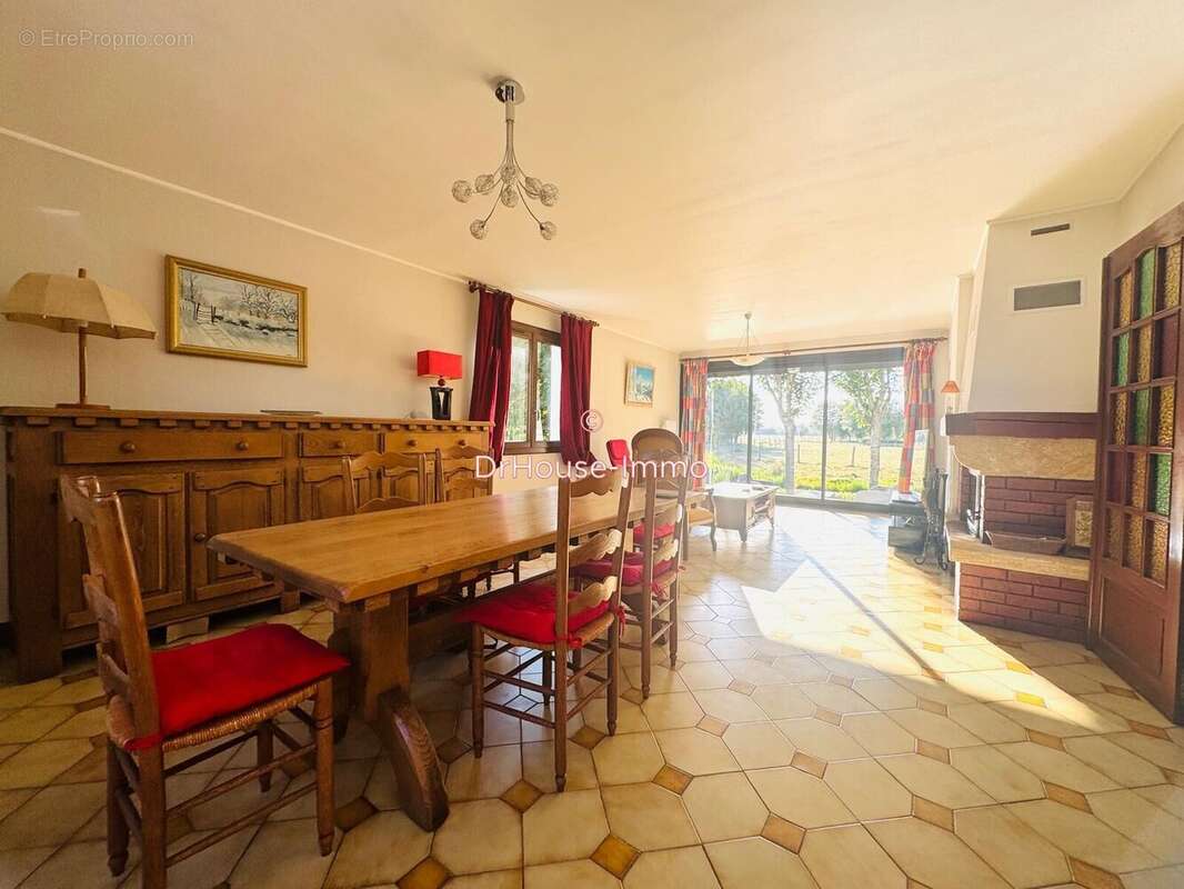 Maison 6 pièces 185 m² à vendre à Bellengreville (76630) - photo 7