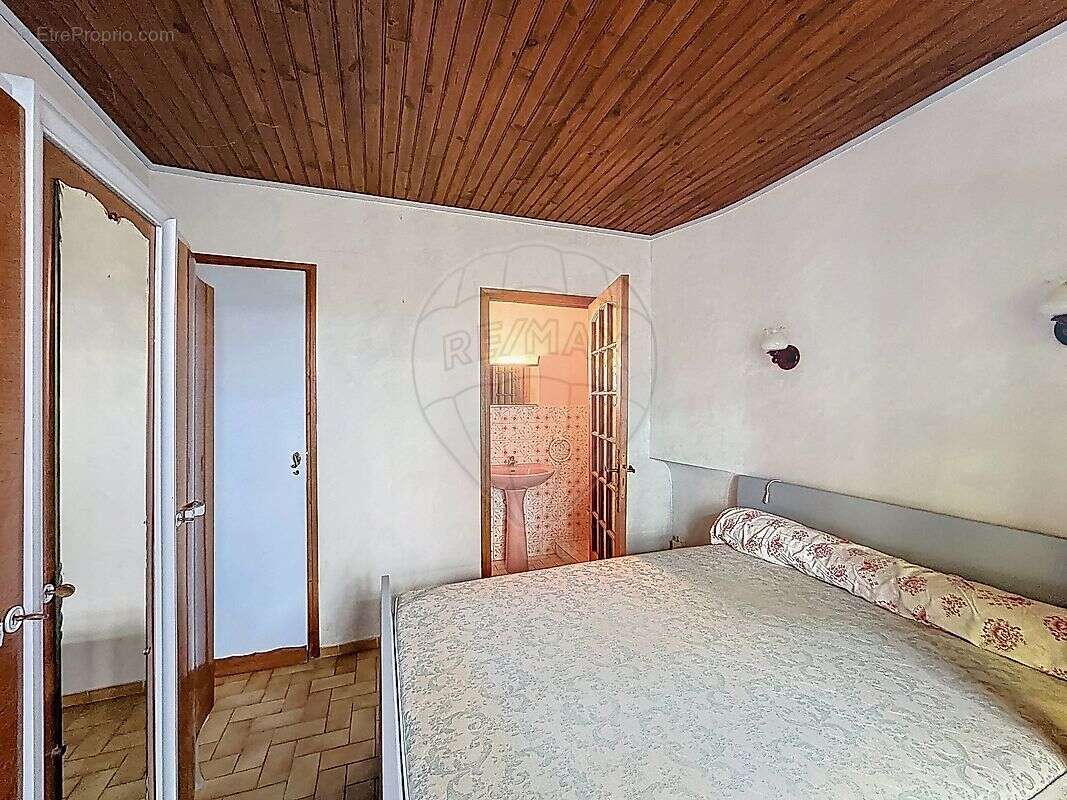 Maison à MASSANES