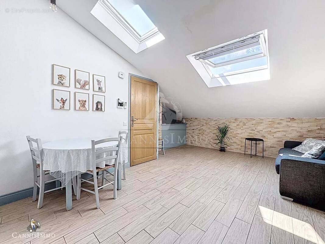 Appartement à CANNES