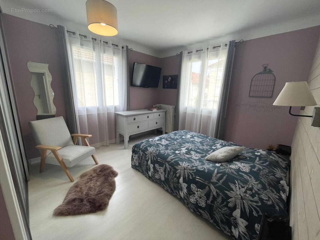 Maison 92 m² à Bourges  - photo 5