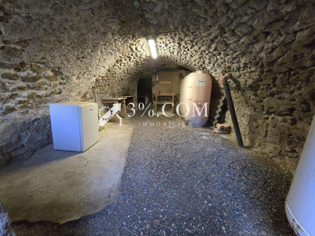 Maison à PLATS