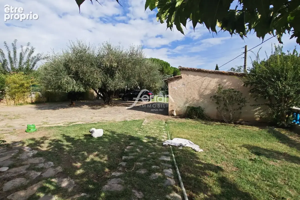 Maison 200 m² à vendre à Trans-En-Provence (83720) - photo 7