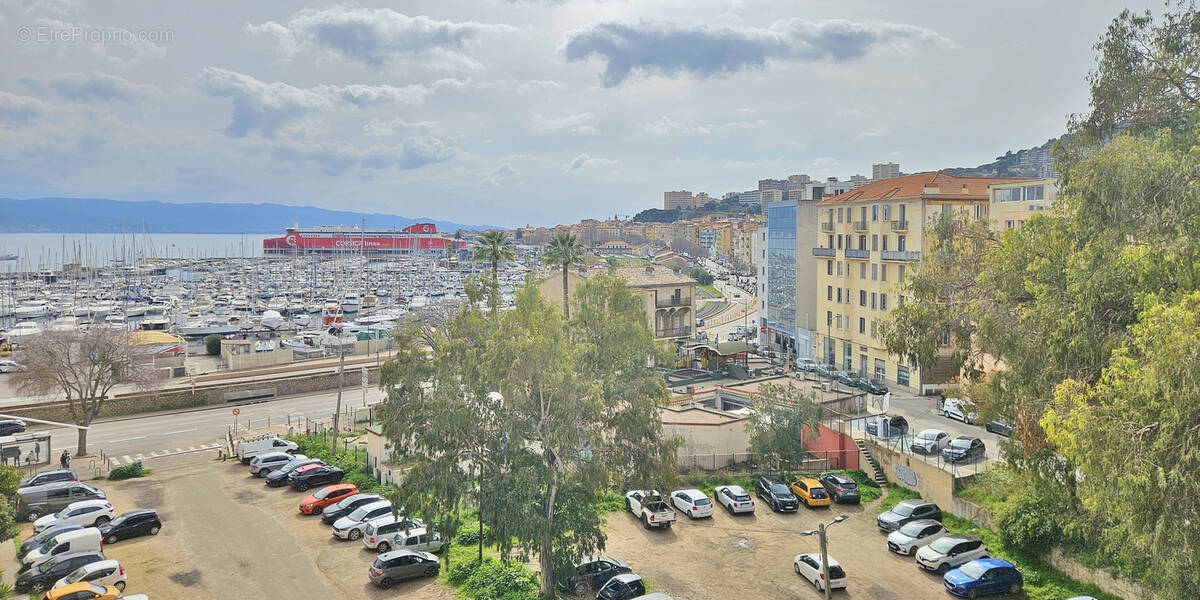 Appartement à AJACCIO