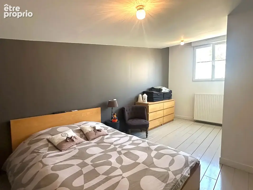 GONDREVILLE  - Loft 5 pièces - 237 m² - photo 10