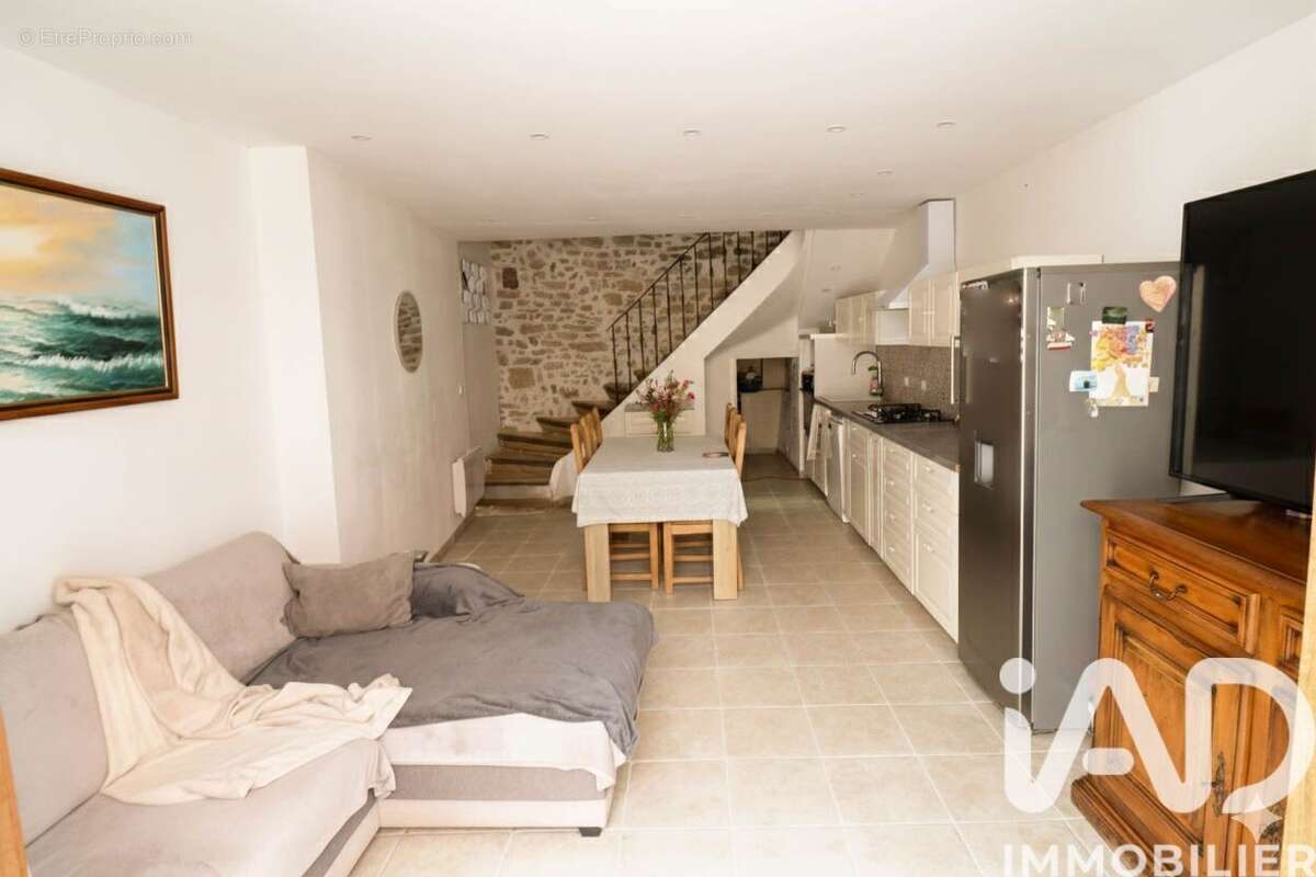Photo 2 - Maison à BESSE-SUR-ISSOLE
