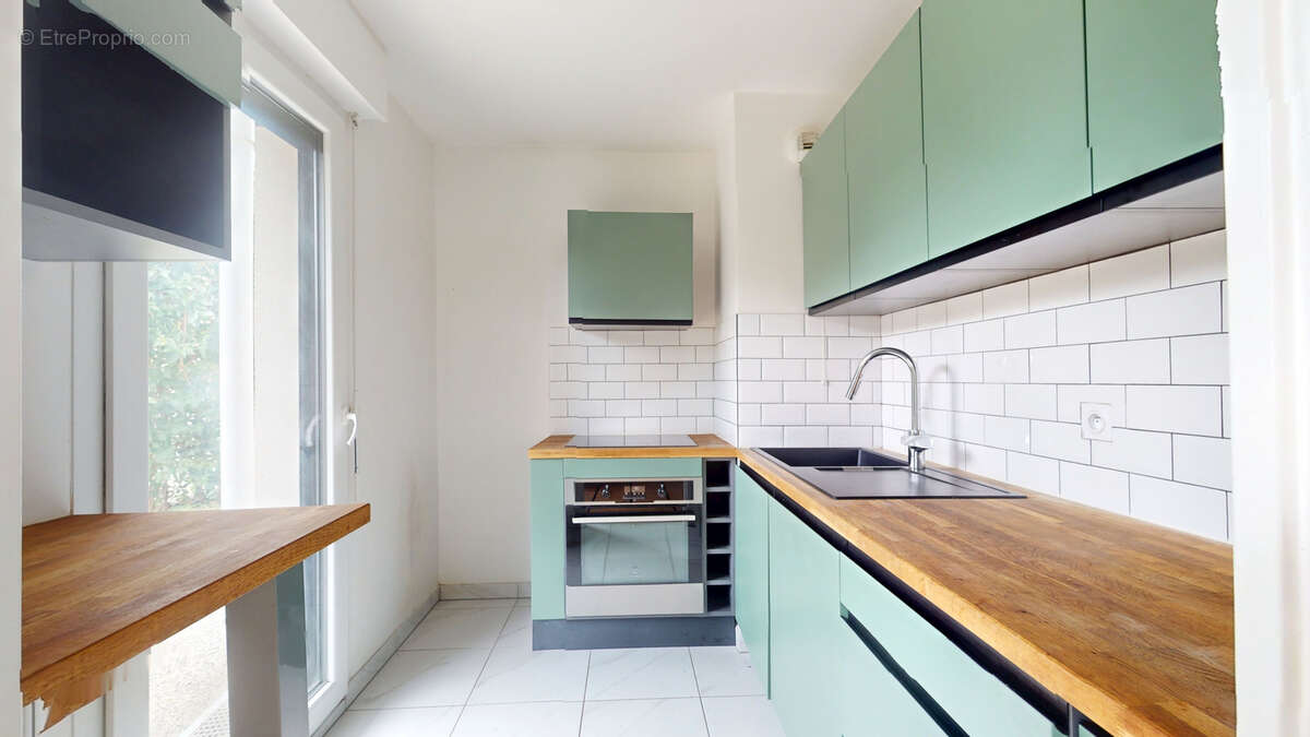 Appartement à HOUILLES