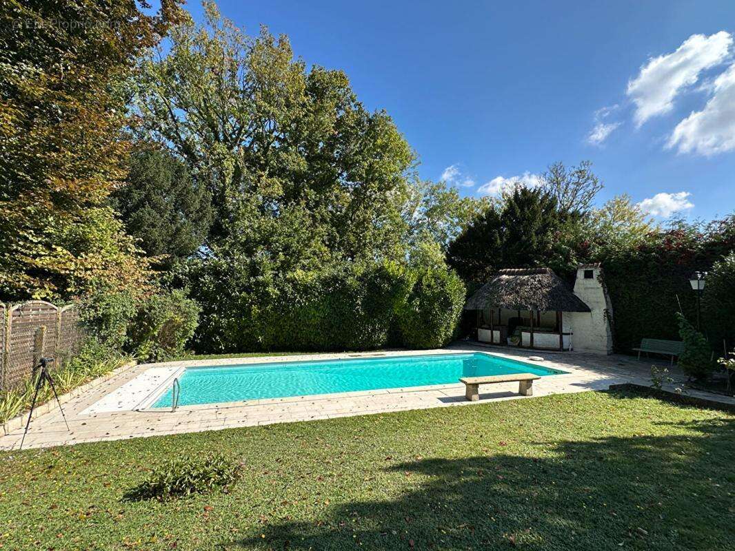 Maison à AMILLY