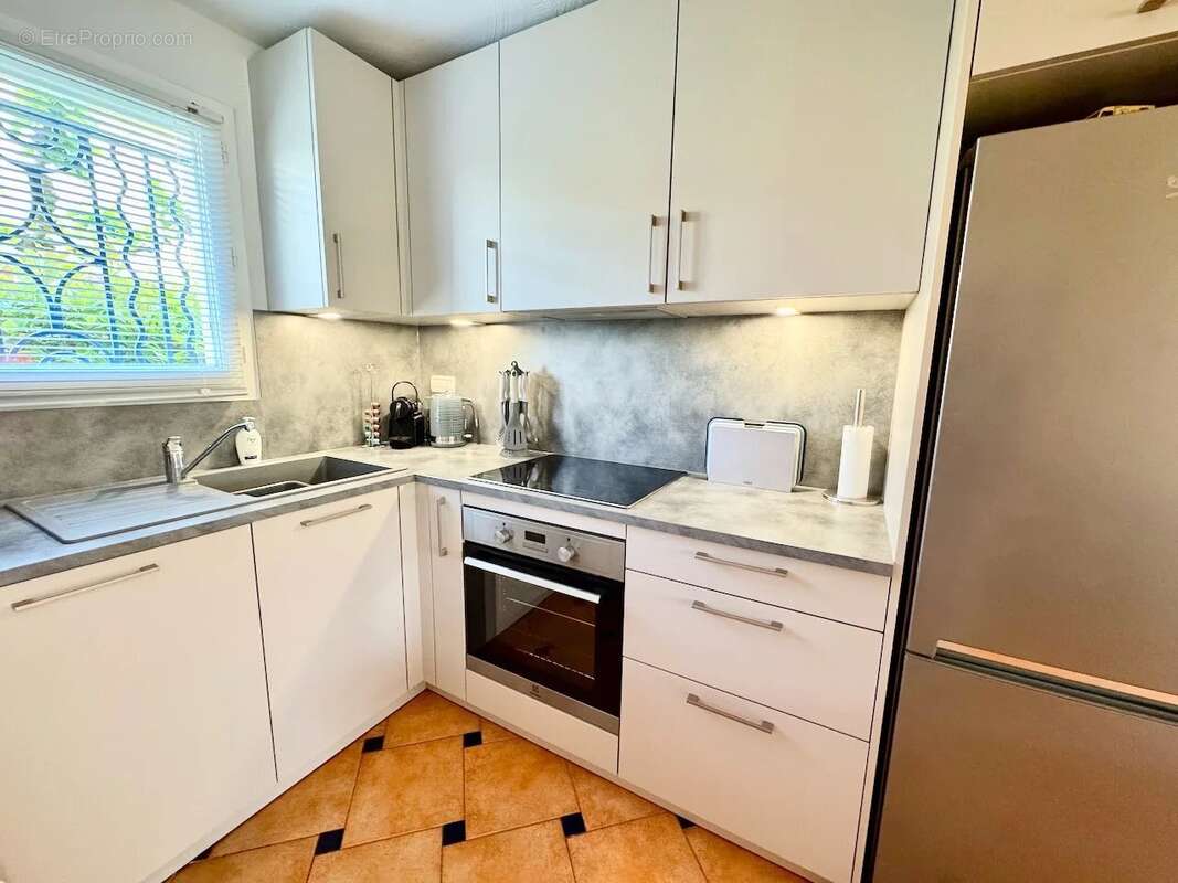 Maison à ROQUEBRUNE-SUR-ARGENS