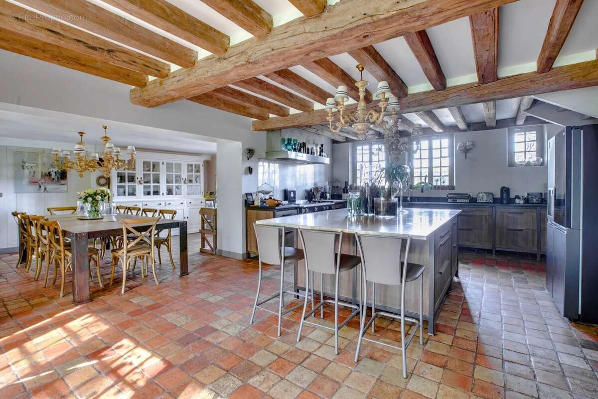 Maison à MONTFORT-L'AMAURY