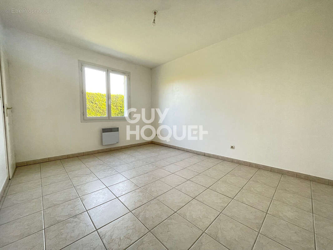 Maison à SAINT-DOULCHARD