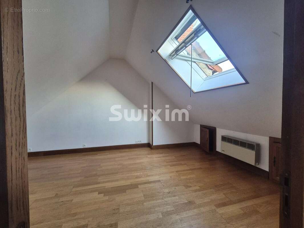 Maison à CHATILLON-EN-BAZOIS