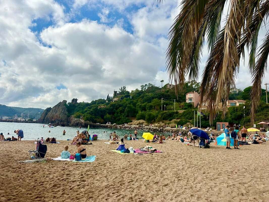 Appartement à MANDELIEU-LA-NAPOULE