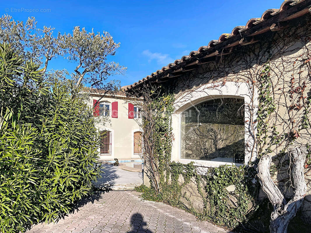 Maison à GRAVESON