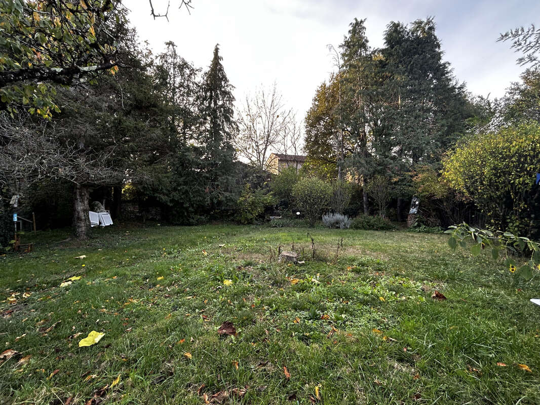 Maison à LABRUGUIERE