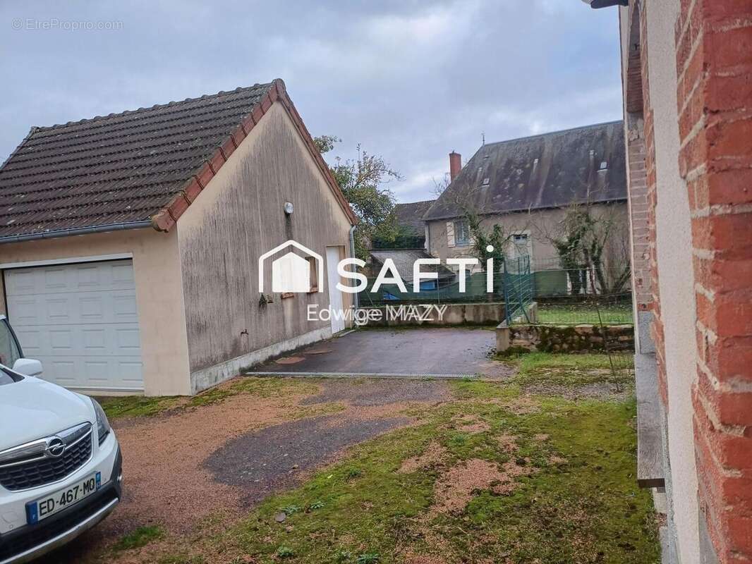 Maison 139 m² à Mainsat  - photo 2