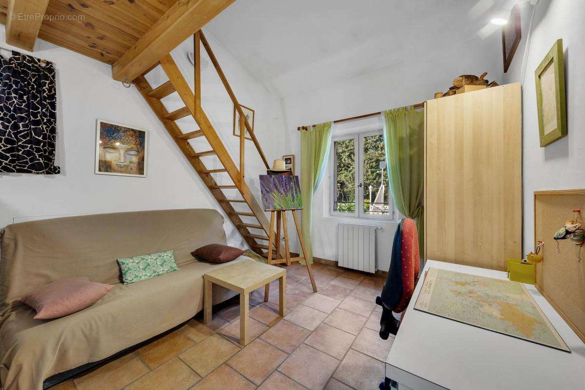 Maison à DRAGUIGNAN