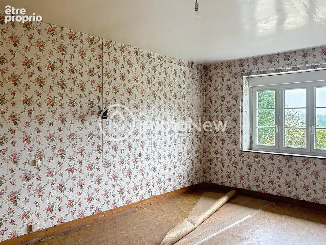 Maison a renover 105 m2 au calme sans voisin proche sur terrain 817 m2 - photo 7