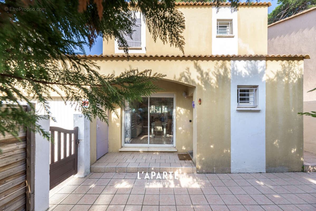 Maison  4 pièces de 90.13 m2 CALME ABSOLU - photo 4