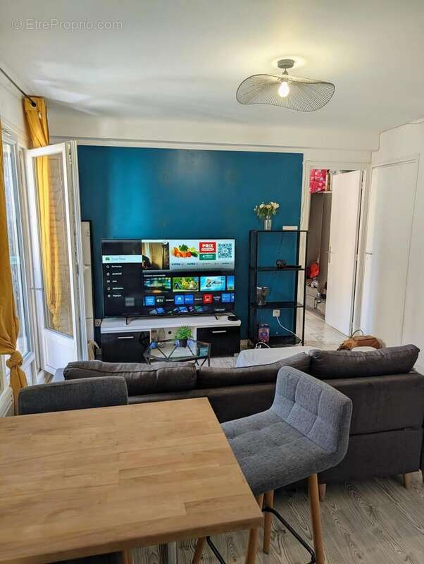 Photo 2 - Appartement à MARSEILLE-3E