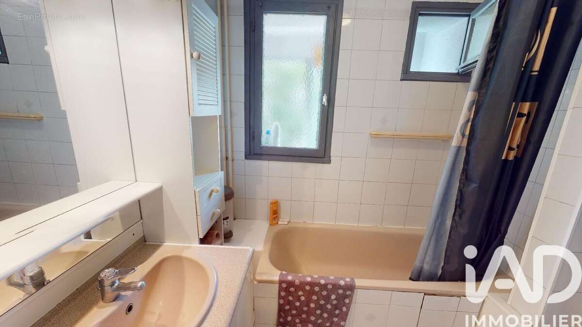 Photo 8 - Appartement à SAINT-MARTIN-D'HERES