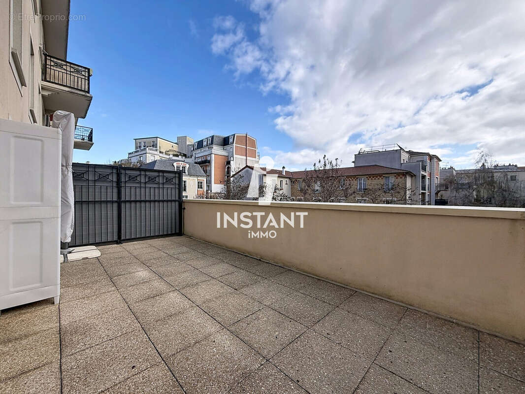 Appartement à MAISONS-ALFORT