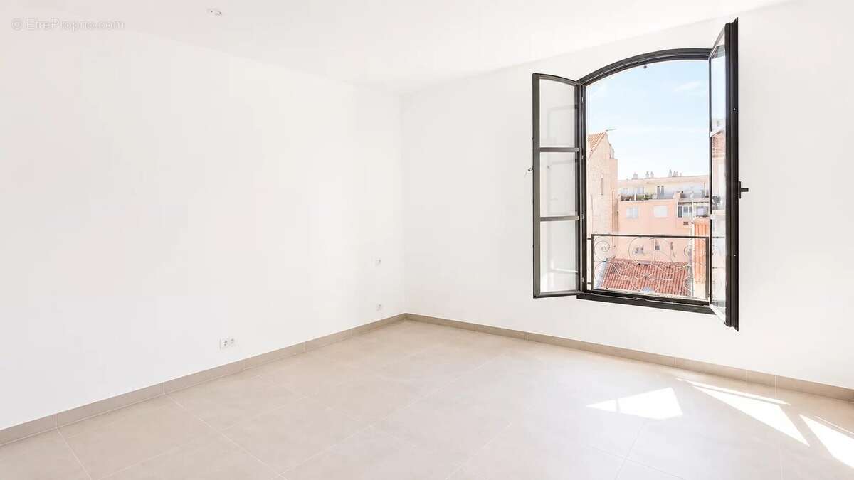 Villa de ville d'exception – Cannes cente ville 129 m² renovée - photo 7