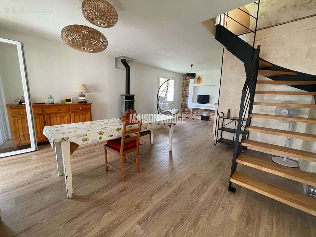 Maison à LE TOUR-DU-PARC