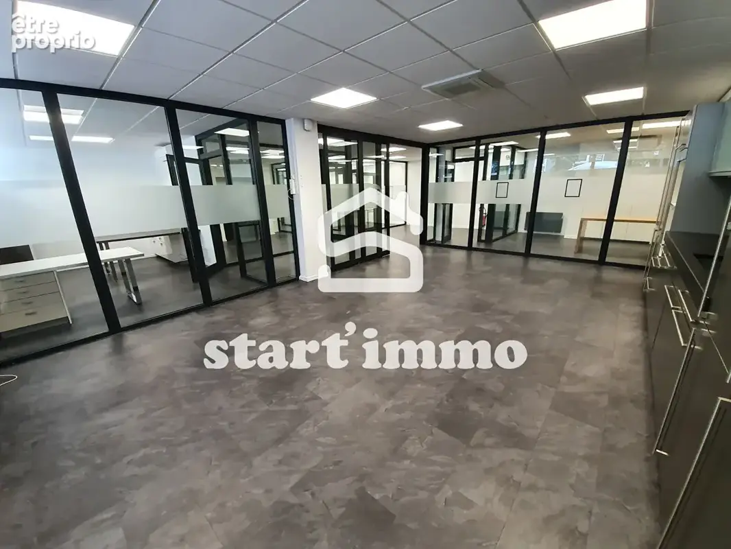 Bureaux / local commercial  Besançon 190 m2 - photo 3