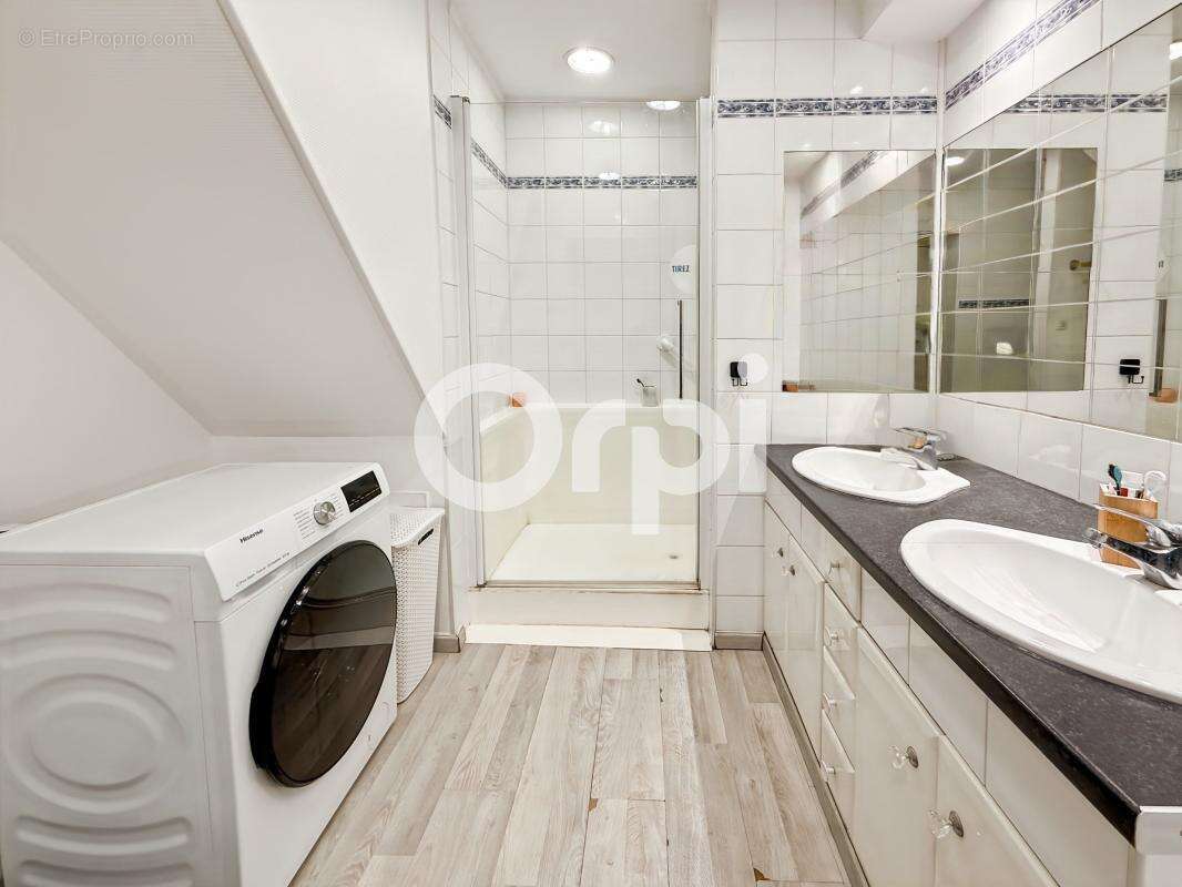 Appartement à LE PORTEL