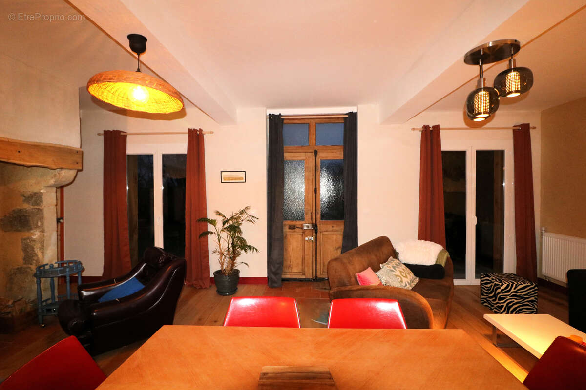Maison à LANNEPAX