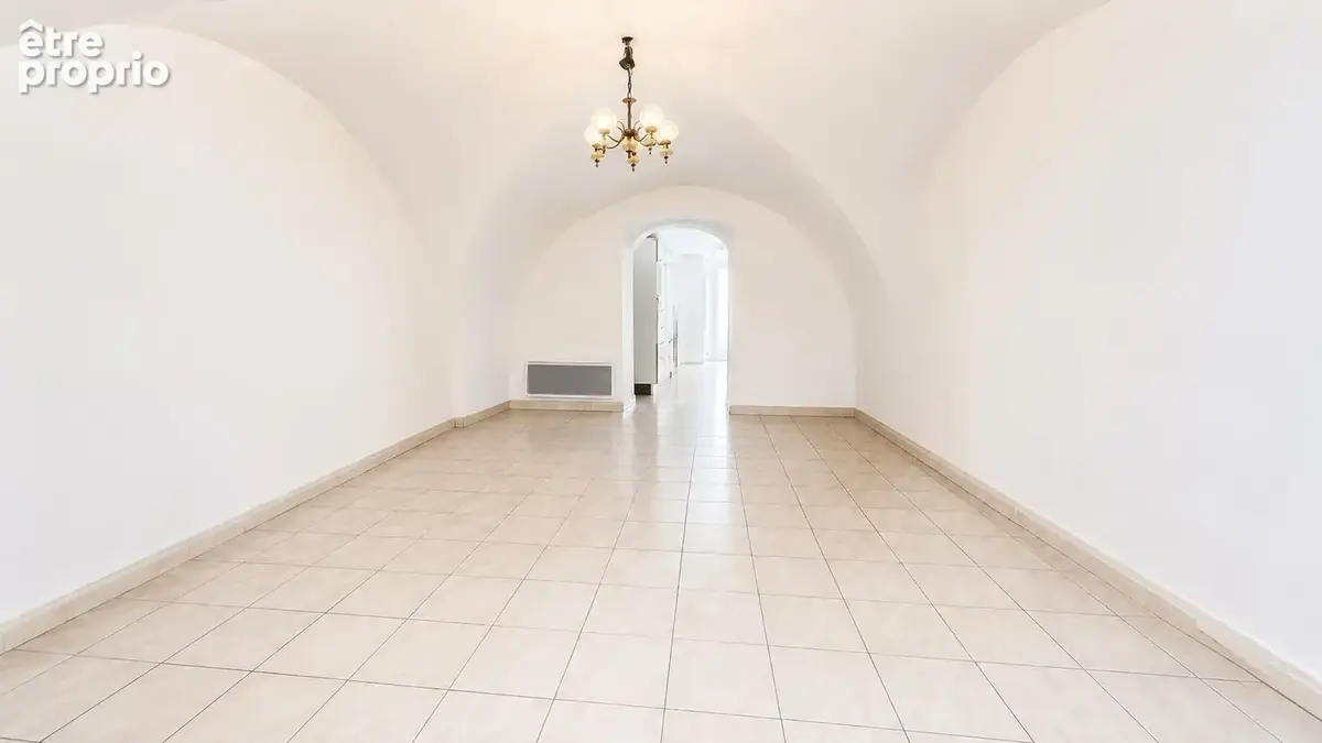 Villeneuve les Maguelone, appartement T3 de 68,30m2 avec cour privative. - photo 5